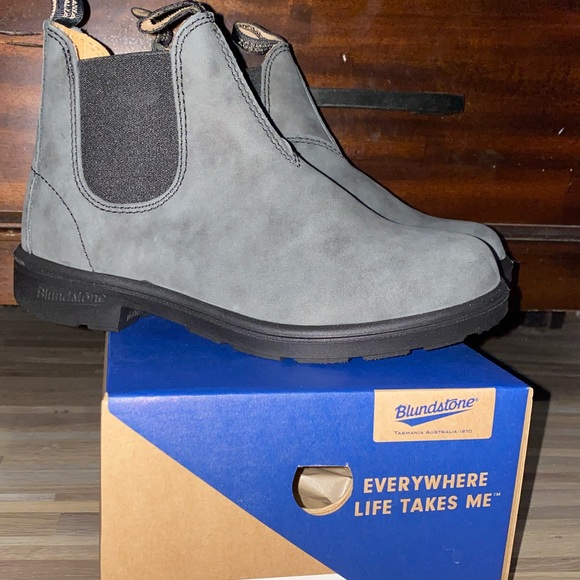 blundstone 3
